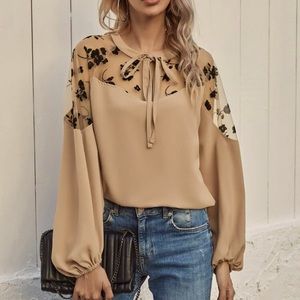 SHEIN Women’s XLg floral beige blouse